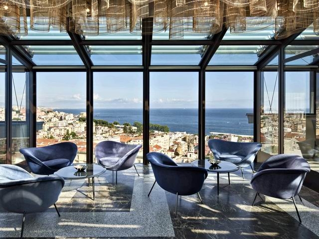 CARACCIOLO HOSPITALITY GROUP SVELA IL NUOVO POSIZIONAMENTO DELL' HOTEL DE BONART NAPLES CURIO COLLECTION A NAPOLI