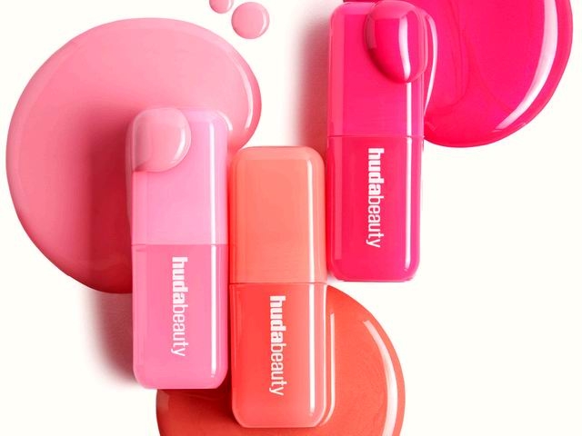 HUDA BEAUTY LIQUID BLUSH: LE 3 NUOVE SHADE