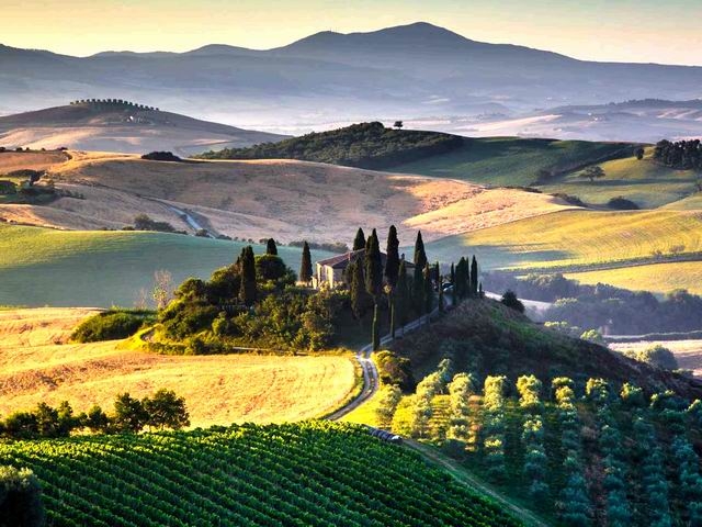 FUGA DI PASQUA A ROSEWOOD CASTIGLION DEL BOSCO - VAL D'ORCIA - TOSCANA