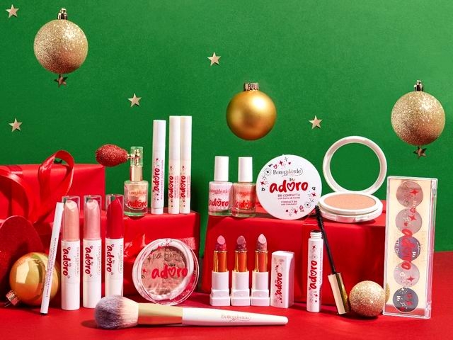 ADORO, IL SCINTILLANTE MAKE-UP NATALE PER BRILLARE E FESTEGGIARE IN BELLEZZA 