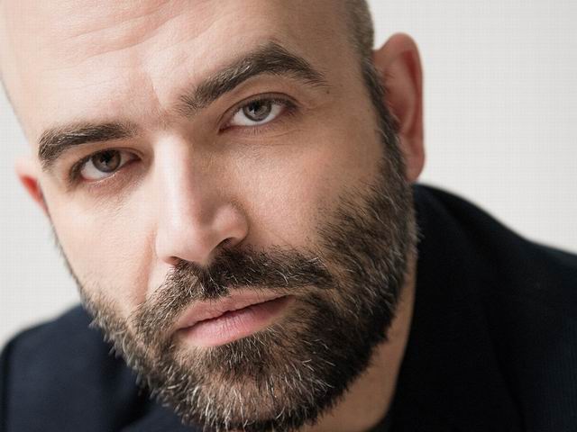 DAL 3 OTTOBRE 2022 #FOLLOWTHEMONDAY I TALK DEL LUNEDÌ DEL TEATRO CARCANO.  ROBERTO SAVIANO INAUGURA CON LA SOLITUDINE DEL CORAGGIO: GIOVANNI FALCONE